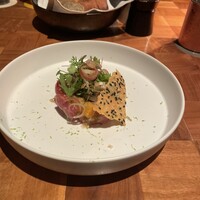 ザ タヴァン グリル＆ラウンジ - 