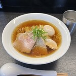 麺屋 わになる - なんと綺麗な！