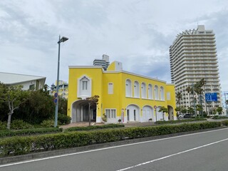 wakayamamari-nashithihoteru - ポルトヨーロッパ側から見たホテル(ﾟoﾟ;;