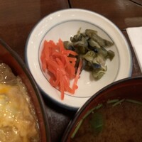 ざくろ TBS店 - 紅生姜としば漬け