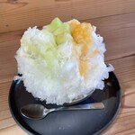 しあわせ かき氷店 - メロンの練乳がけ