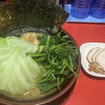 横浜ラーメン 新横家 - 