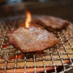 炭火焼肉ホルモンさわいし - 