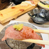 黄金出汁しゃぶと江戸前寿司 肉のあさつ 梅田お初天神店 - 