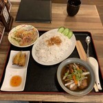 大越 ベトナム料理 - ブンチャーランチ