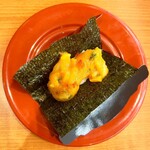 Muten Kurazushi - 海鮮うに手巻き（一貫）【165円】