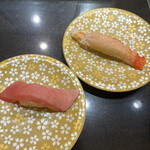 産直グルメ回転寿司 函太郎Tokyo - たらばがに７４８円、本まぐろ中とろ４６２円。タラバガニも中とろもとても美味しくいただきました（╹◡╹）