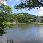 やはず - 矢筈池とやはずの建物