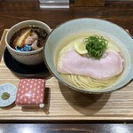 ramen club トトノエ