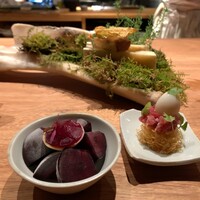 Syn - （手前から）1170 Broadway、From The Nest、Smørrebrød