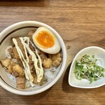 らーめん 旬彩 - チャーシュー丼（薬味別皿オーダー）