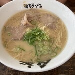 博多ラーメン　膳 - ラーメン／320円
