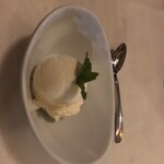 Ruth's Chris Steak House - 