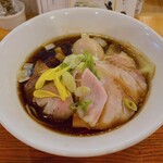 215186142 - 【2023年08月】旨み 鶏だし 特製ラーメン（醤油）＠1,500円(込)。