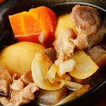 こむら - これからの季節は肉じゃがで日本酒を一杯