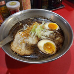 Ramen boutoriton - くまもと豚骨800円