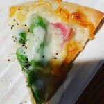 Aozora DINING - アスパラベーコンのハーフピザ