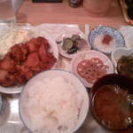 もつ九 - からあげ定食５００円(2013.9.13)