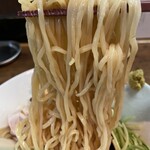 Chuuka Soba Nika - 自家製麺リフト