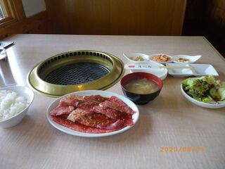 Yakiniku Koushuen Karuizawa Ten