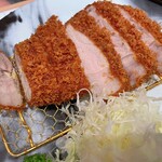 Tonkatsu Kagurazaka Sakura - 肉厚ロース(北海道ゆめの大地豚)