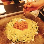 Furenchi Monja Ando Samugetan Ayumu - 