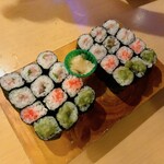 Sushi Izakaya Susumu - 細巻き4本