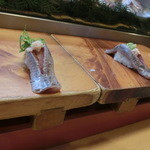 つかさ鮓 - ≪２０１３年９月≫＜握り＞イワシ。１個、１００円。