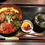 Jidori To Shunsai Kiraku - 彩鶏どり丼（税込1050円）