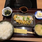 Torimasa - ランチ:国産鶏もも肉のサッパリおろし添え定食　700円税込