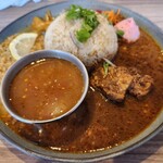 カリーアンダーソン - 三種のあいがけカレー　ライス大盛1,550＋100円