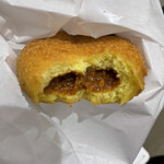 SPICY CURRY 魯珈 - 新宿セブン限定の魯珈コラボカレーパン