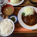 三福亭 - ハンバーグ定食(230ｇ)1100円