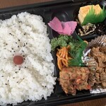 くいすけ - 日替わり弁当　豚肉の甘みそ炒め
