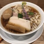 麺に光を 離れ - 