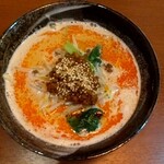 Tantan Chuuka Shaorin - シャオリン特製担々麺　辛いのが苦手な人でも食べれるマイルドな味、ピーナッツペーストの担々麺うまいです