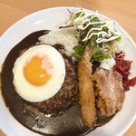 ガスト - ゴーゴーカレー監修 金沢カツカレーガスト本気盛り