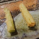 天ぷら とばり - アスパラガス