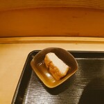 鈴新 - 単なる付け合せの小鉢ではない逸品。