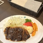 グリル一平 元町東店 - 