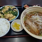 台湾料理 福祥居 - ほうれん草と玉子炒め定食
