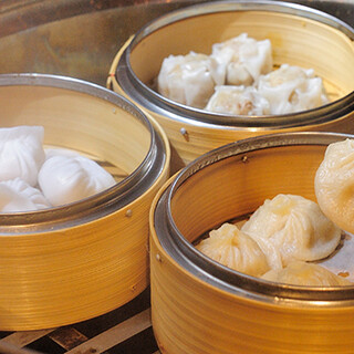 We are proud of our ≪Handmade Dim sum ☆ Enjoy authentic [Cantonese cuisine] at a reasonable price!