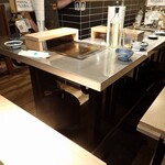 もんじゃ焼き 鉄板焼バル もじお - 