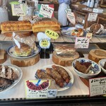 ブリコラージュ ブレッド アンド カンパニー ダイニング・カフェ - 店内