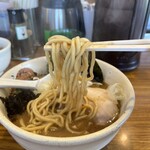 らーめん かいじ - 麺リフト