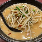 中華料理玉蘭春 - 玉蘭春ラーメン