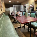 中華料理玉蘭春 - テーブル席