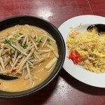 中華料理玉蘭春 - ラーメンセット