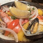 SIZZUL seafood & grill - 