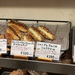パンやきどころ RIKI - クリームサンドメニュー